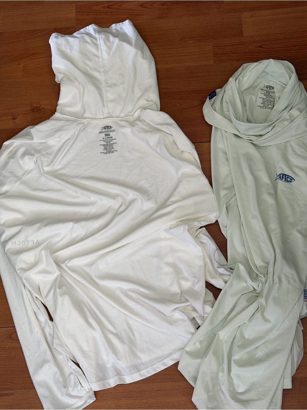 AFTCO Men's Long Sleeve Sun Hoodie in White and Light Green 2 for 30